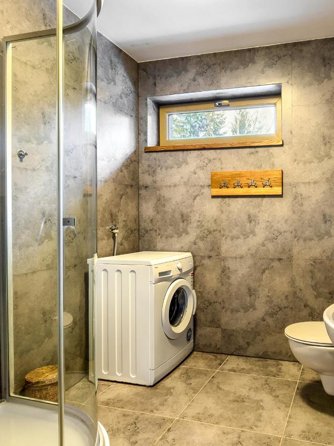 Mazursko - Komfortowe Apartamenty Nad Jeziorem, Sauna, Kominki Na Parterze Kretowiny Eksteriør bilde