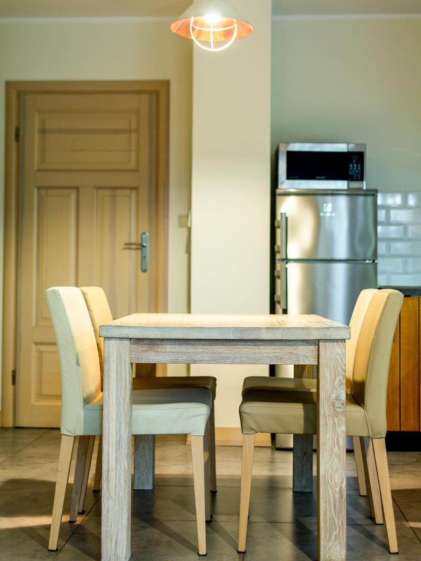 Mazursko - Komfortowe Apartamenty Nad Jeziorem, Sauna, Kominki Na Parterze Kretowiny Rom bilde