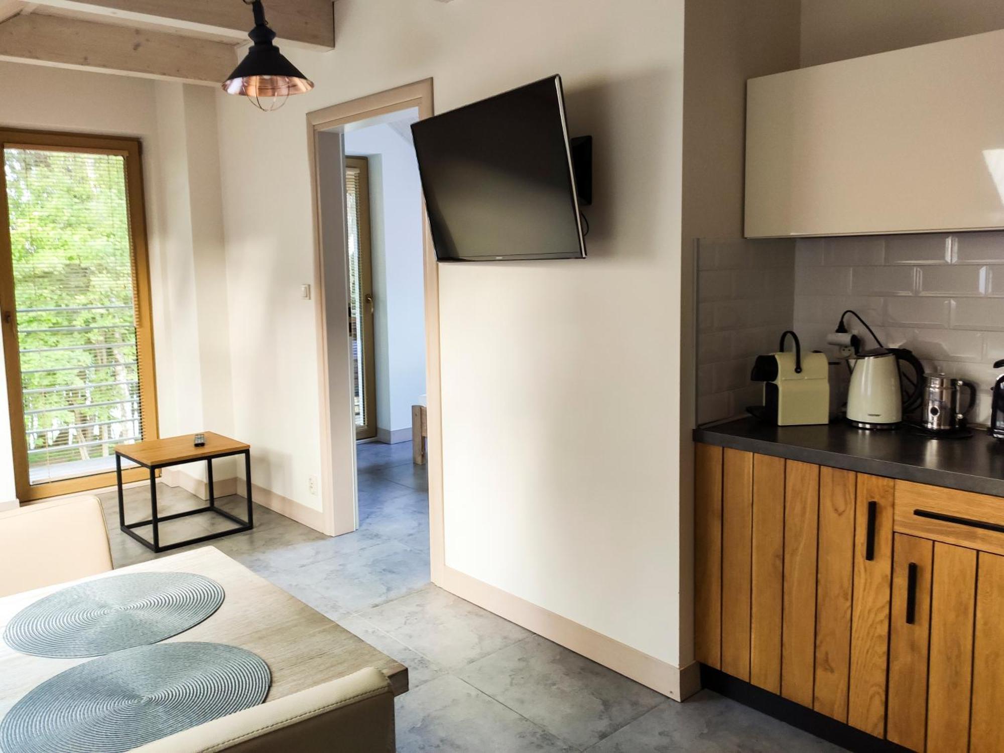 Mazursko - Komfortowe Apartamenty Nad Jeziorem, Sauna, Kominki Na Parterze Kretowiny Rom bilde